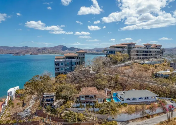 Сasa de vacaciones Stunning With Oceanview, Private Pool, Soaking Tub & Picturesque Balcony Playa Flamingo