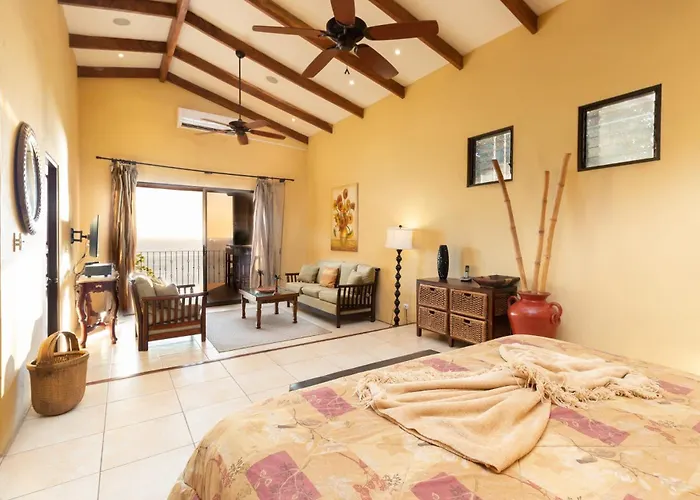 Сasa de vacaciones Stunning With Oceanview, Private Pool, Soaking Tub & Picturesque Balcony